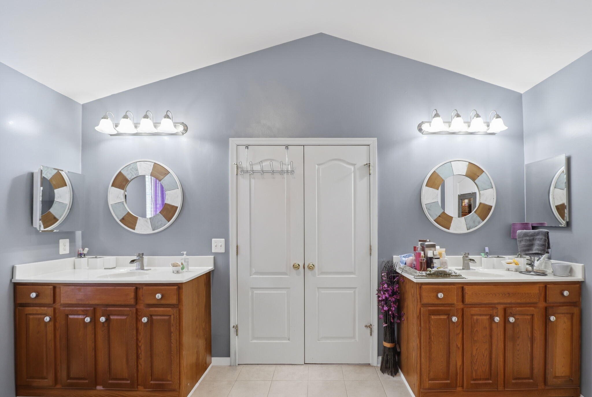 Building Photo - 3003 Black Thorn Ct