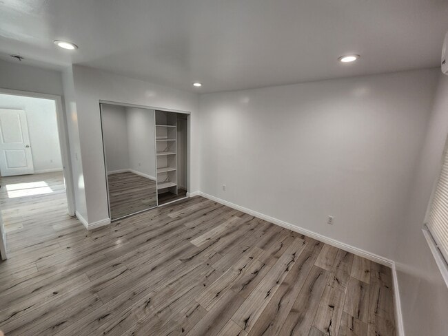 Building Photo - 13583 Correnti St