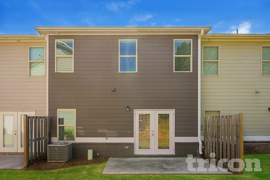 Building Photo - 528 Trickum Hill Dr