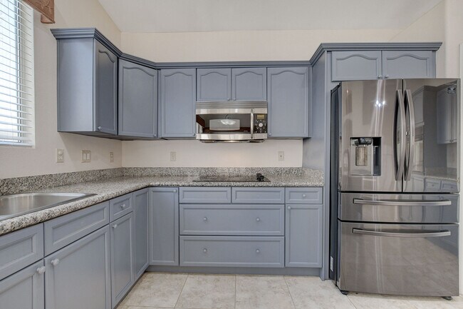 Building Photo - 3051 Hills of Gold Ct