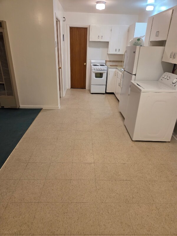 Building Photo - 309 5th Ave SE