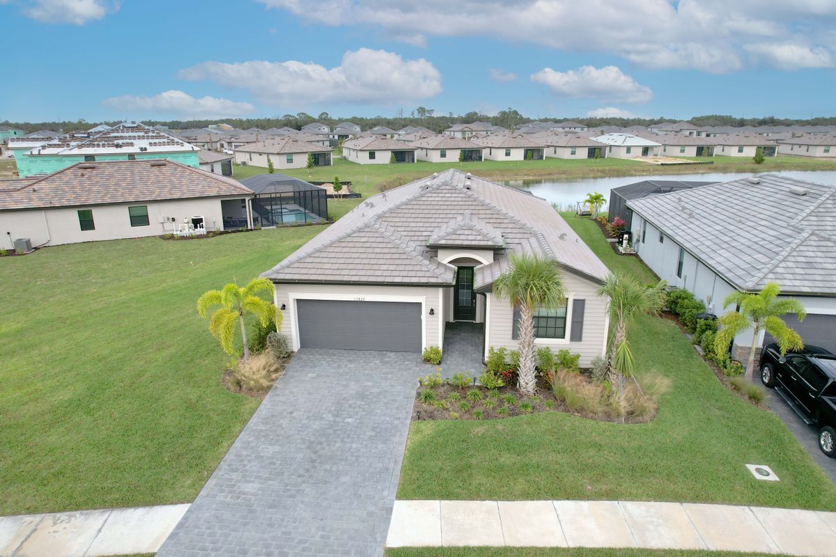 Building Photo - 13822 Pine Lodge Ln