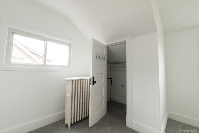 Building Photo - 218 N Midland Ave