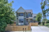 Building Photo - 2017 12th Ave N