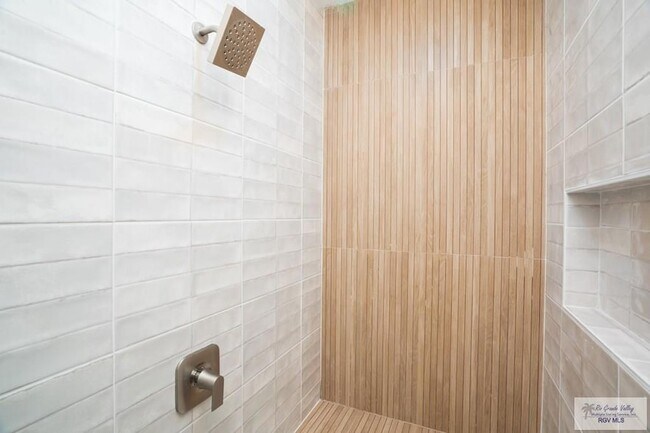 Building Photo - 3508 Hidalgo Cir