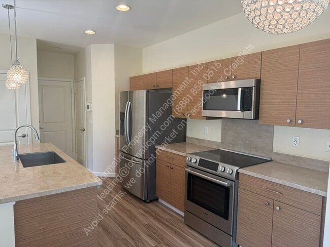 Building Photo - 91-1160 Kamakana St