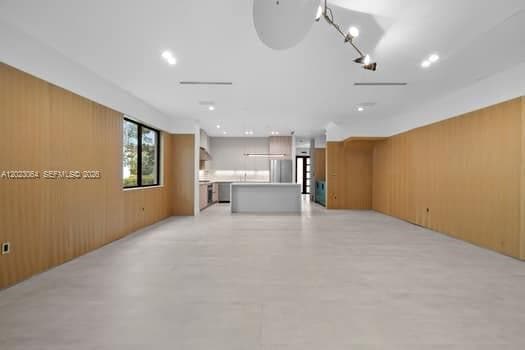 Building Photo - 6812 SW 80th St