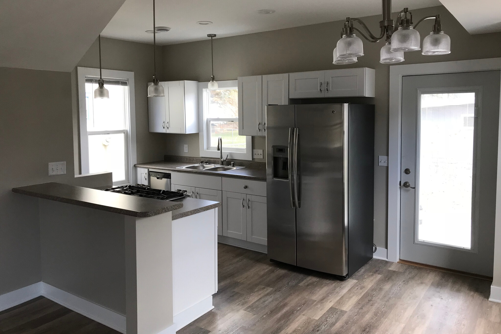 Kitchen - 206 N Hickory St