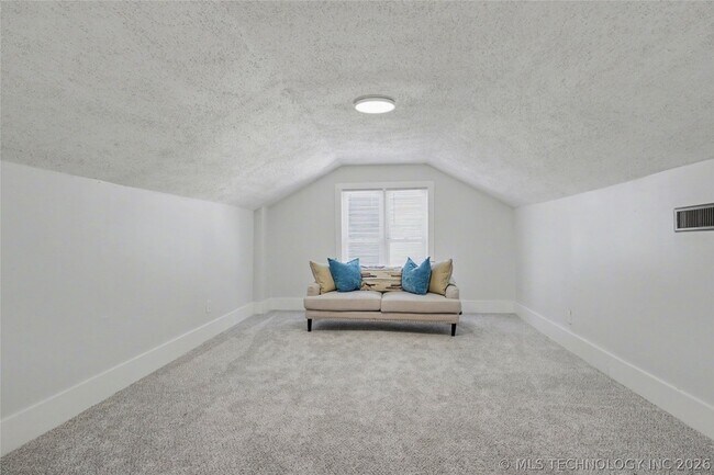 Building Photo - 4713 S 27th W Ave