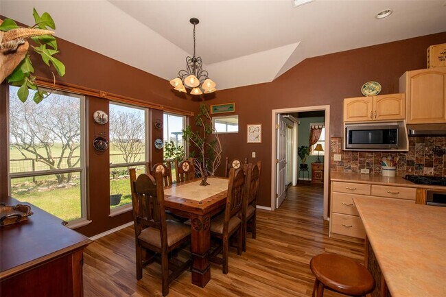Building Photo - 10106 Schmidt Ln
