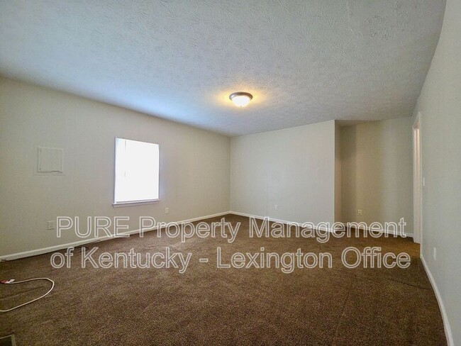 Building Photo - 122 S Magnolia St