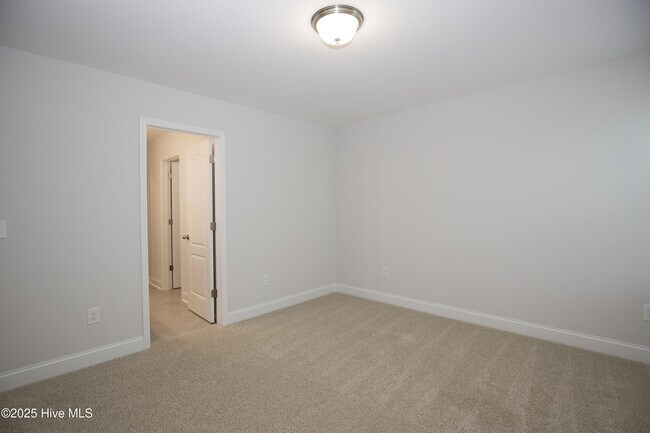 Building Photo - 660 Ave of the Carolinas