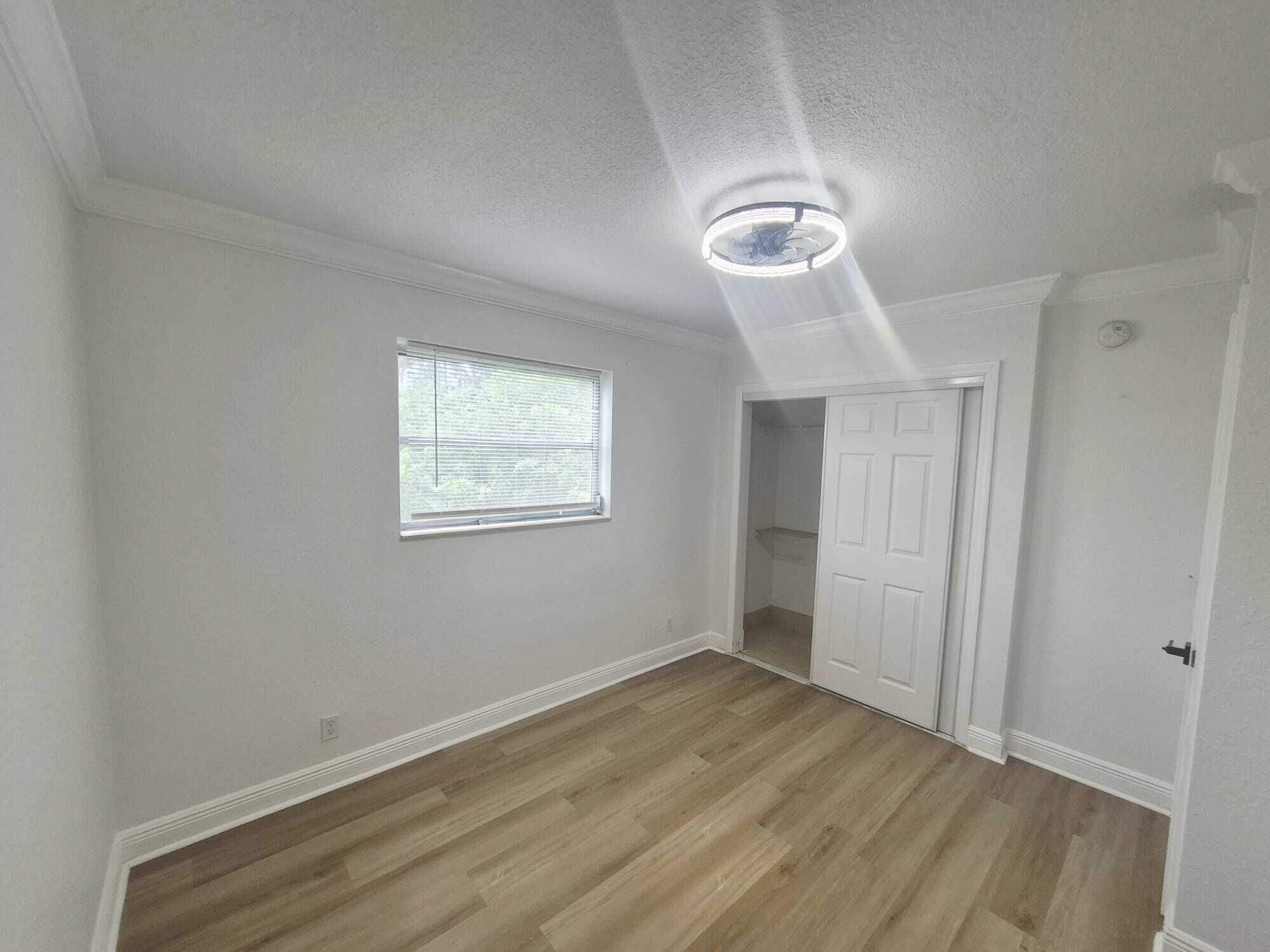 Building Photo - 5080 SW 64th Ave