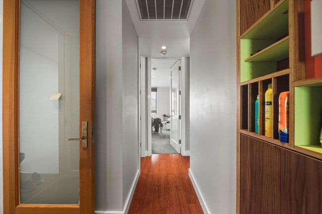 Building Photo - 26 Winfield St