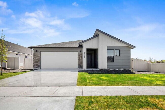 Building Photo - 9093 W Camellia St