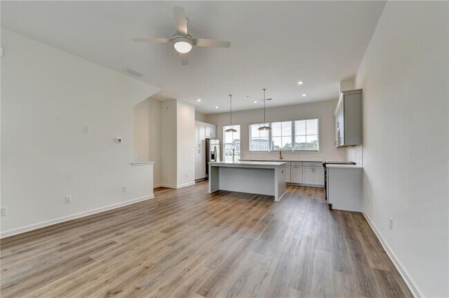 Building Photo - 430 Argosy Pk Cir