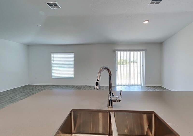 Building Photo - 755 Staffora St