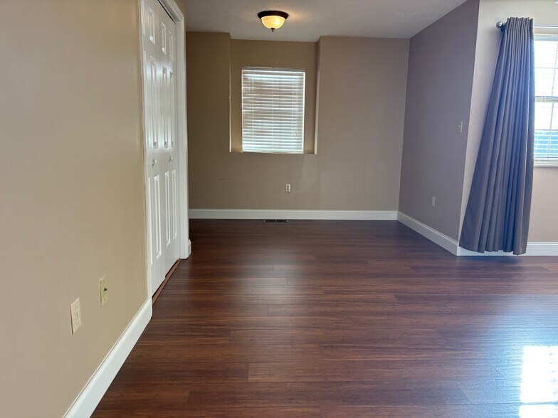 Building Photo - 1353 Monteverdi Ct