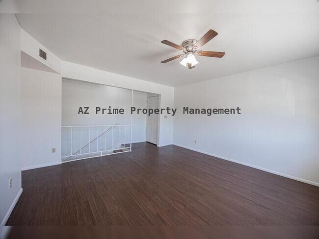 Building Photo - 7126 N 19th Ave