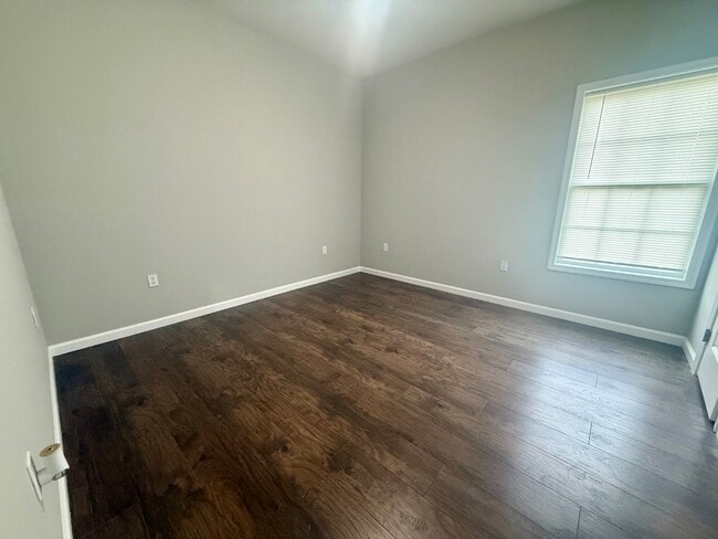 Building Photo - 48 Seibold Rd