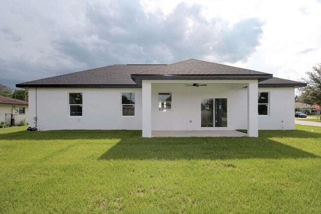 Building Photo - 4200 Leaf Rd