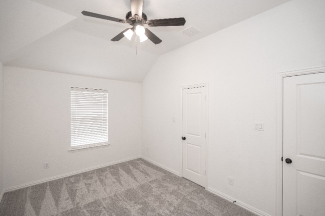 Building Photo - 13966 Clusterberry Dr