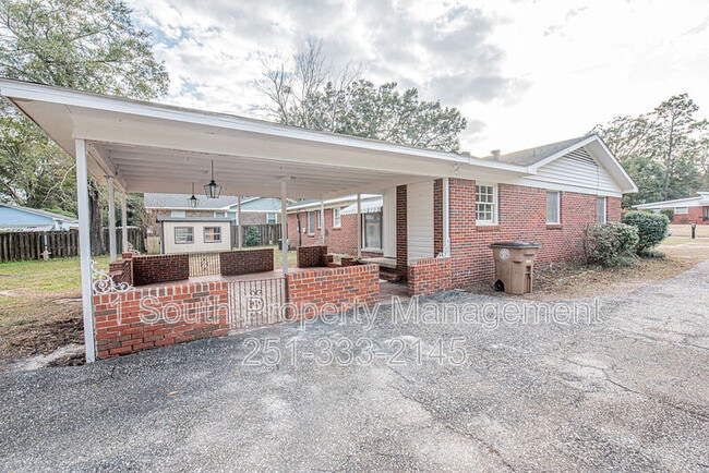 Building Photo - 4361 Montclair Cir E