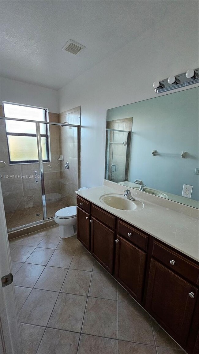 Building Photo - 8785 NW 116th Ct