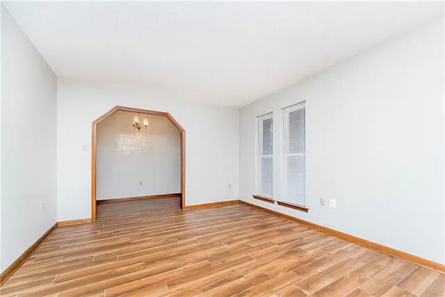 Building Photo - 217 Lovers Ln