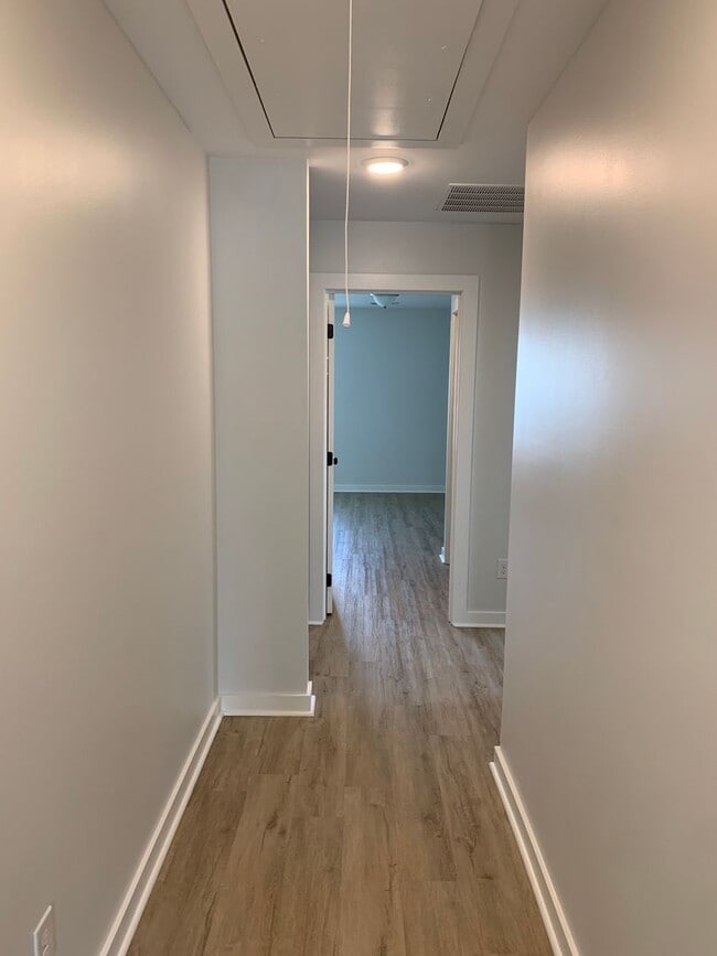 Building Photo - Northern Village