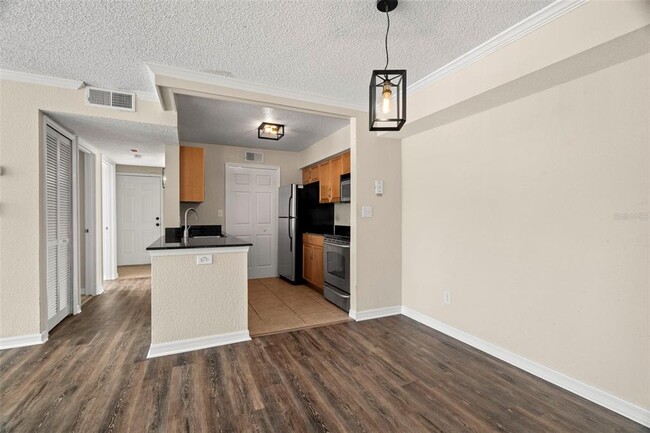 Building Photo - 3310 Haviland Ct