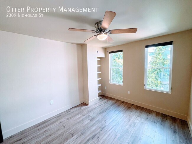 Building Photo - 2309 Nicholas St