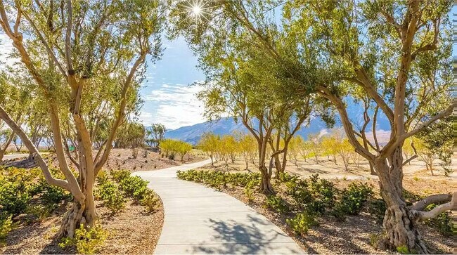 Building Photo - 3534 Ambassador Dr