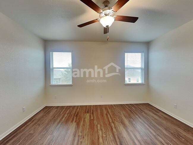 Building Photo - 324 Aspen Waters