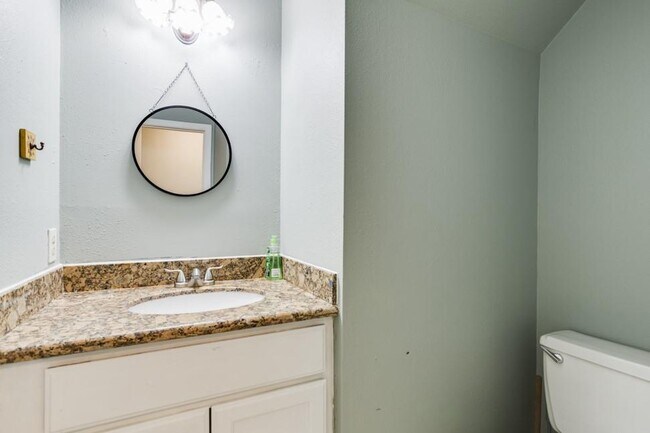 Building Photo - 11227 Henge Dr