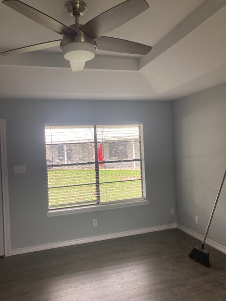 Building Photo - 1805 Norma Ln