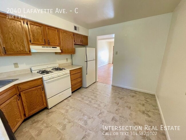 Building Photo - 2040 Lafayette Ave