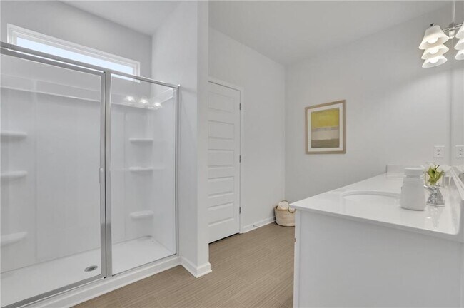 Building Photo - 803 Dundee Wy