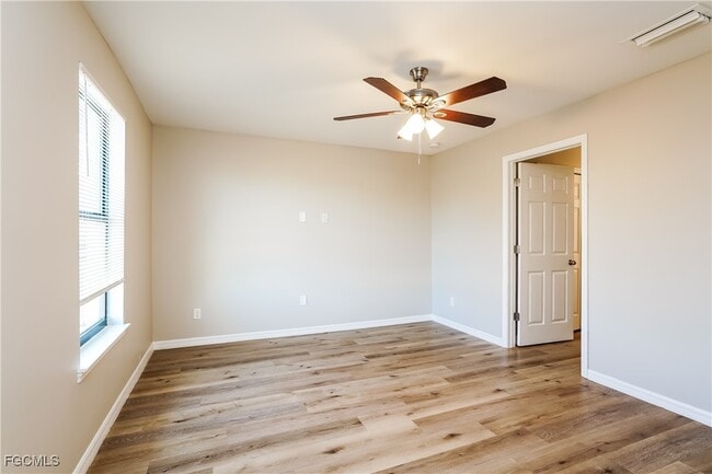 Building Photo - 3800 34th St SW