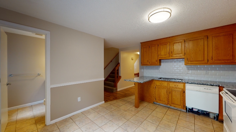 Building Photo - 84 Songbird Ln