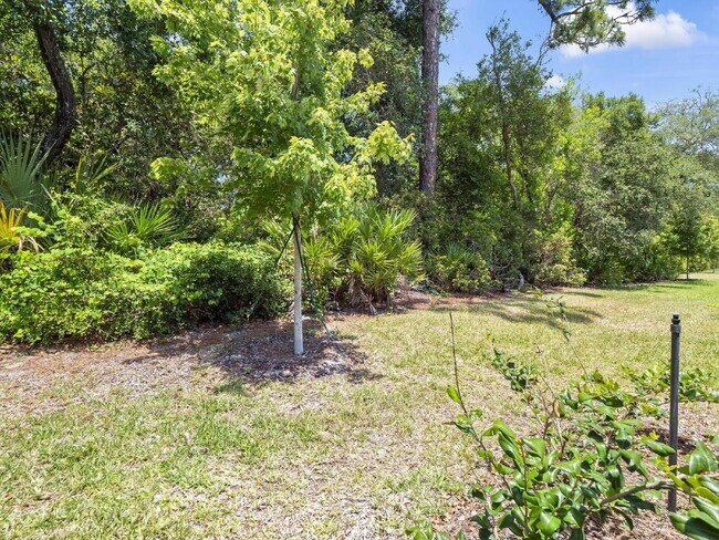 Building Photo - Spacious 3-Bedroom Home with Granite Touches!