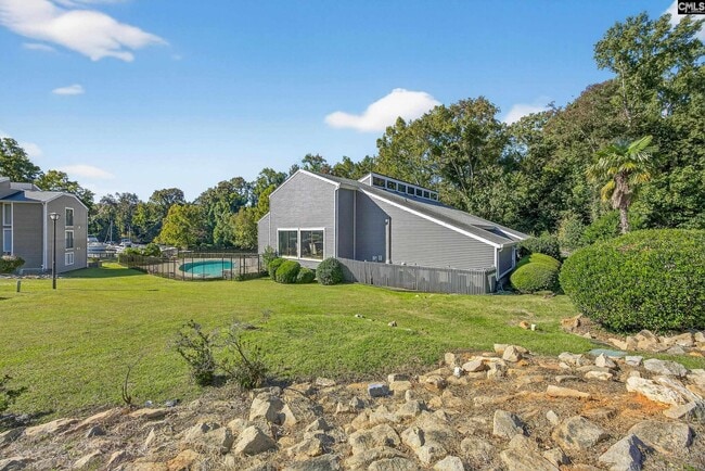 Building Photo - 298 Outrigger Ln