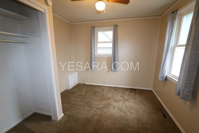 Building Photo - 2 Bedroom 1 Bath House