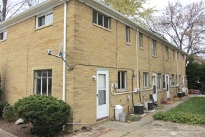 Building Photo - Silver Diamond Apartments