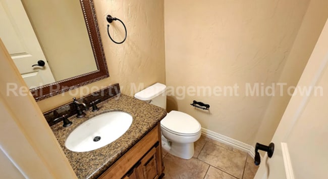 Building Photo - Well-Planned 4BR/3BA—Space for Guests, Off...