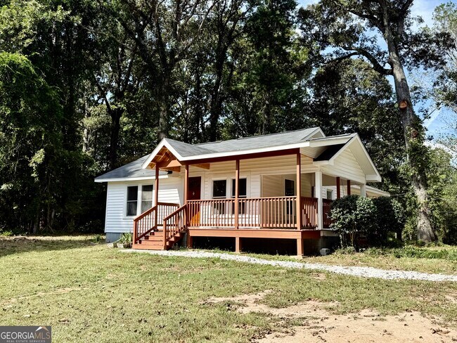 Building Photo - 1634 Lake Jodeco Rd
