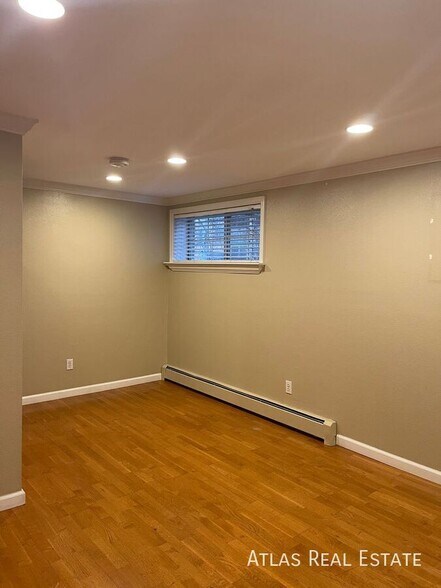 Building Photo - 36 Emerson St