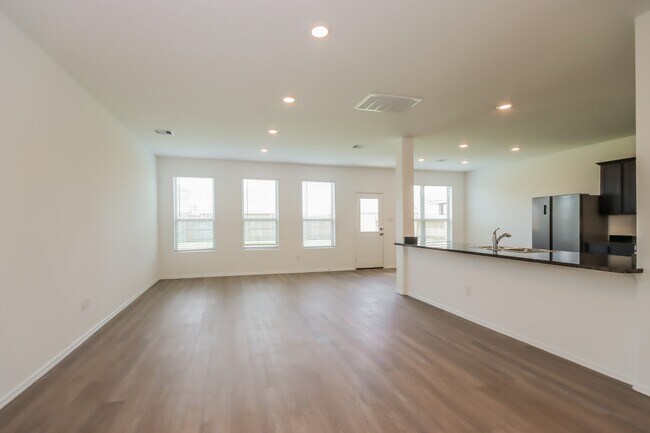 Building Photo - 18940 Caney Frst Dr