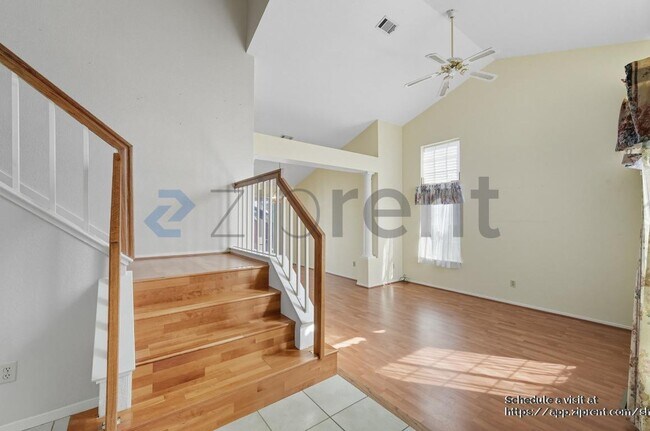 Building Photo - 14 Cider Mill Ct