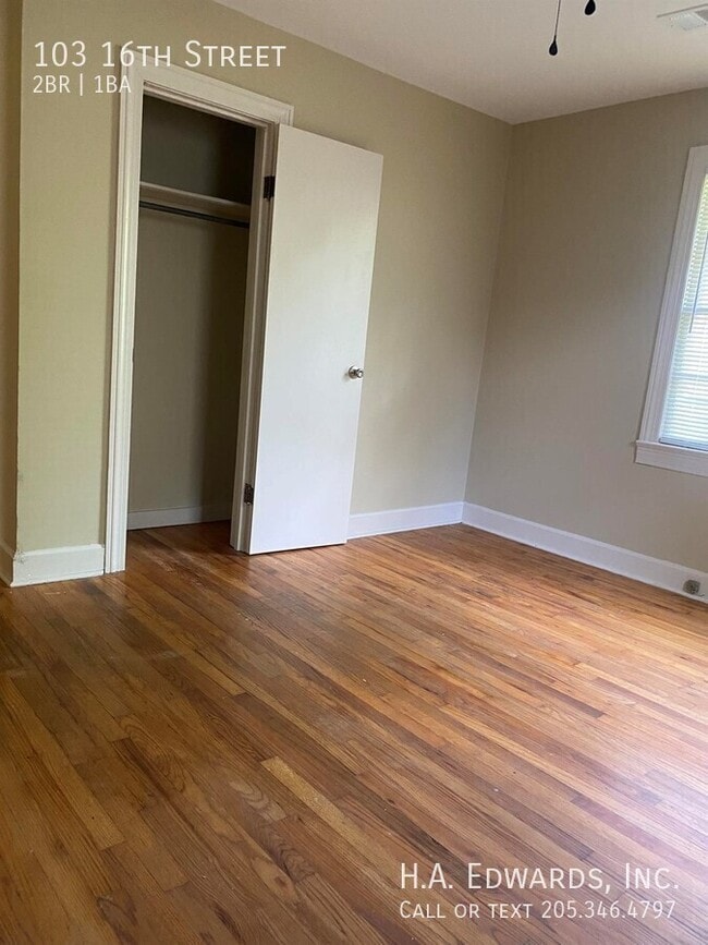 Building Photo - 103 16th St